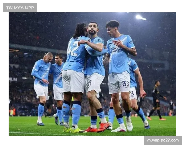 曼城假反击制造：通过短传推进替代长传避免球权丢失