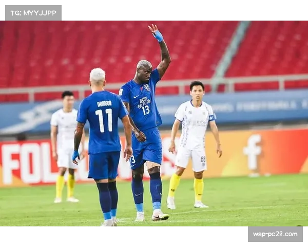 何超犯规破坏进攻节奏 河南队中场虽胜仍显毛躁